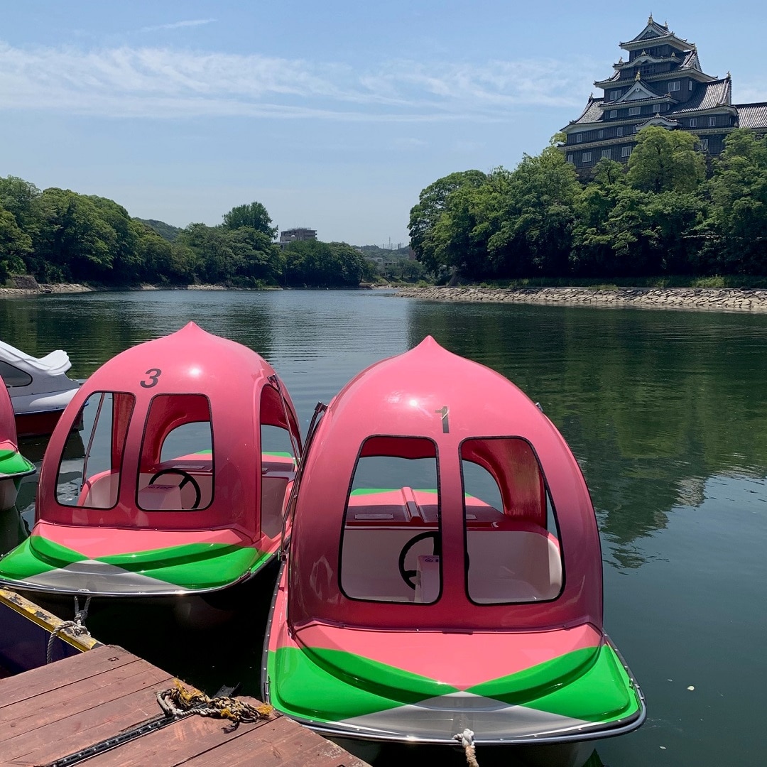 キービジュアル画像：桃ボートに乗ってみました｜おかやま便り
