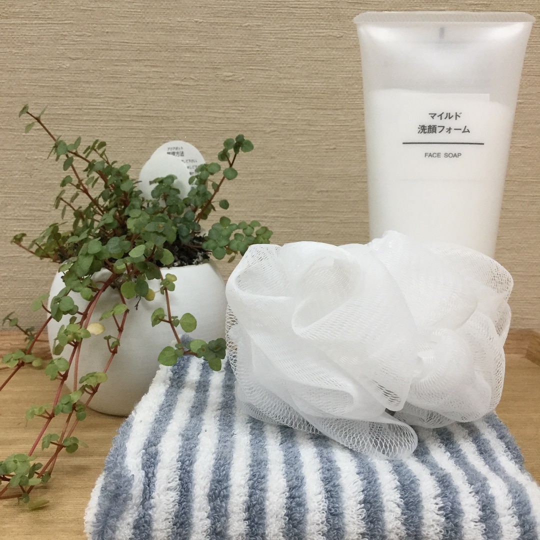 キービジュアル画像：マイルド洗顔フォーム|スタッフのおすすめ