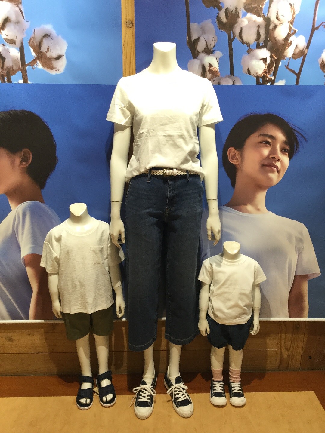 キービジュアル画像：空を見て育ったＴシャツです。⑧
