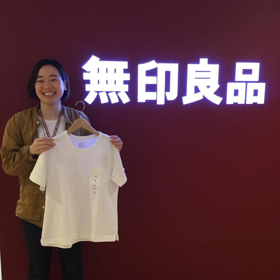 キービジュアル画像：空を見て育ったＴシャツです。①