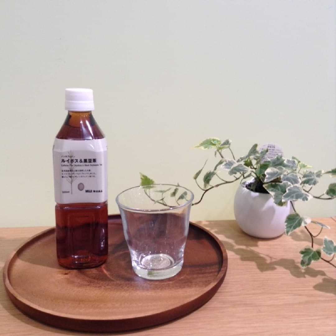 キービジュアル画像：飲みやすいノンカフェイン茶