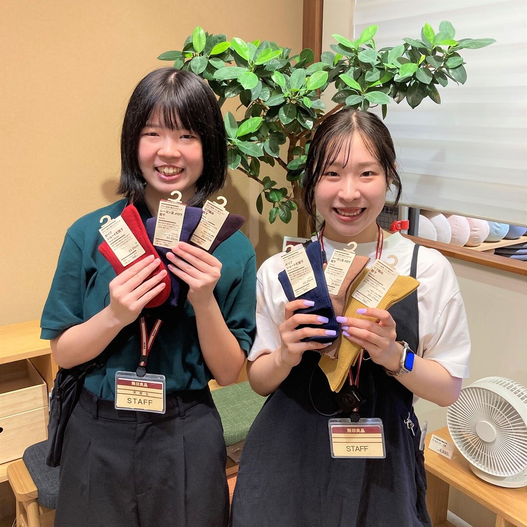 【イオンモールKYOTO】秋色靴下、入荷しています！