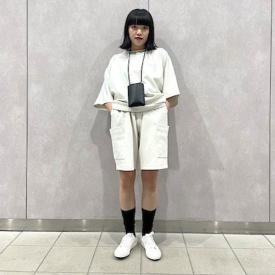 【新宿靖国通り】身長164cm