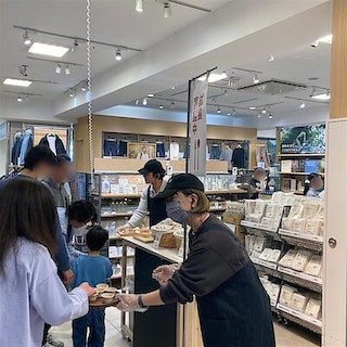 【エアポートウォーク名古屋】桜のクッキー試食会を開催しました。