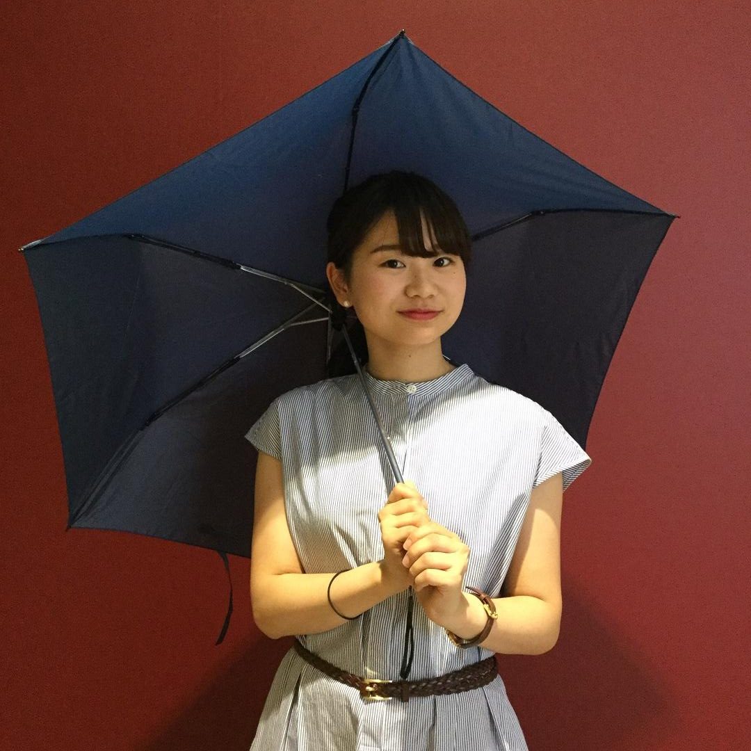 キービジュアル画像：晴雨兼用　軽量　折りたたみ傘｜スタッフのおすすめ