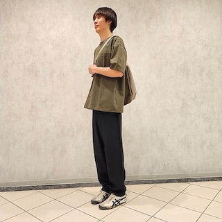 【東急プラザ戸塚】身長183cm