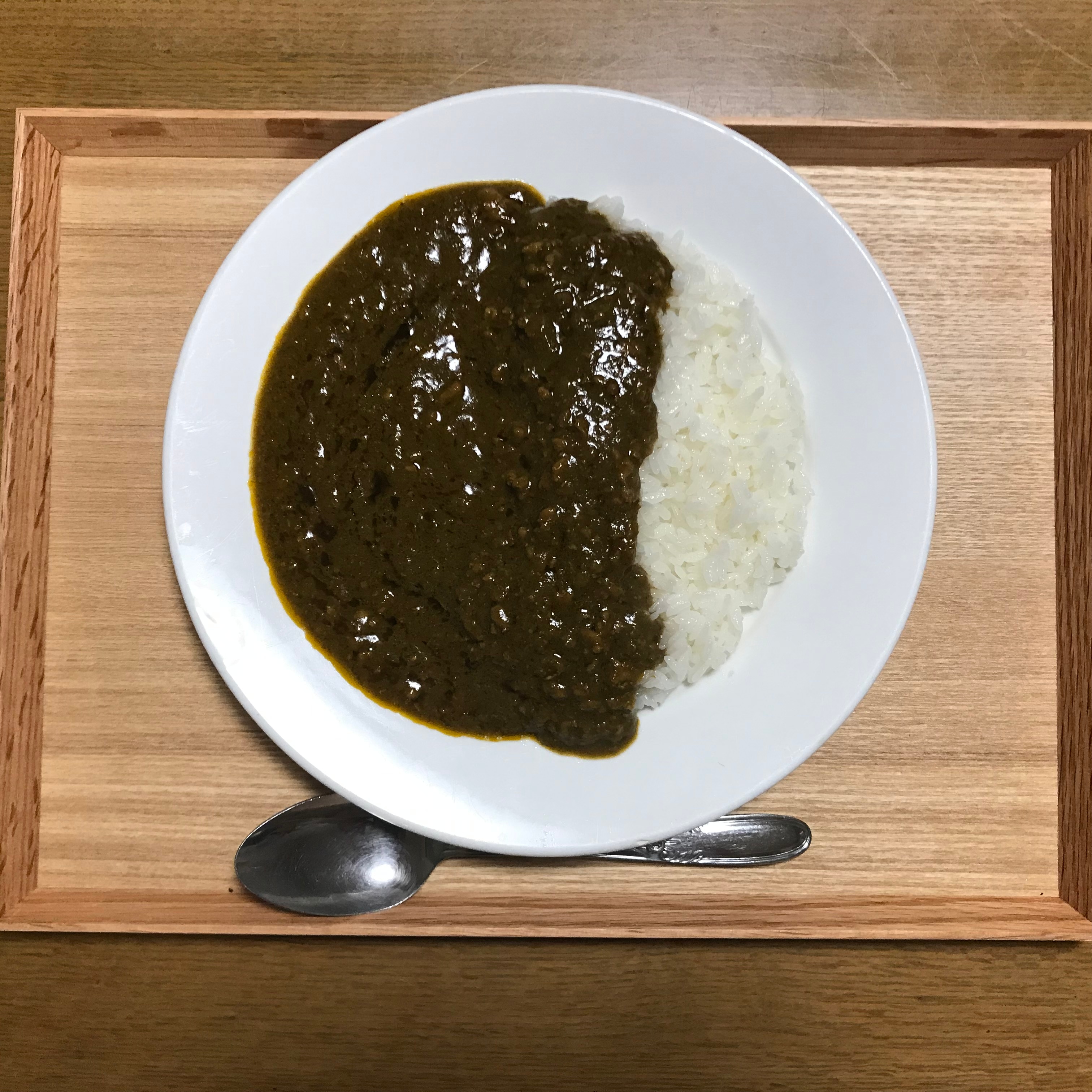キービジュアル画像：素材を生かした辛くない ほうれん草のキーマカレー｜カレーの女