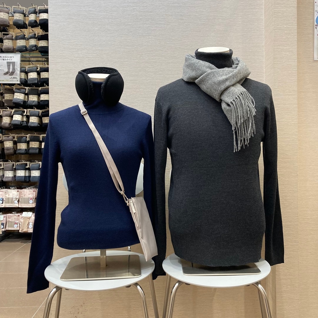 タートルネックニットの写真