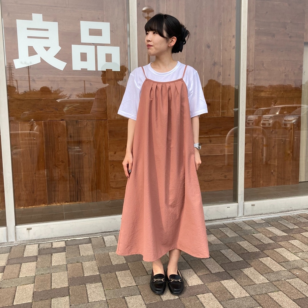 夏におすすめのコーディネートの写真