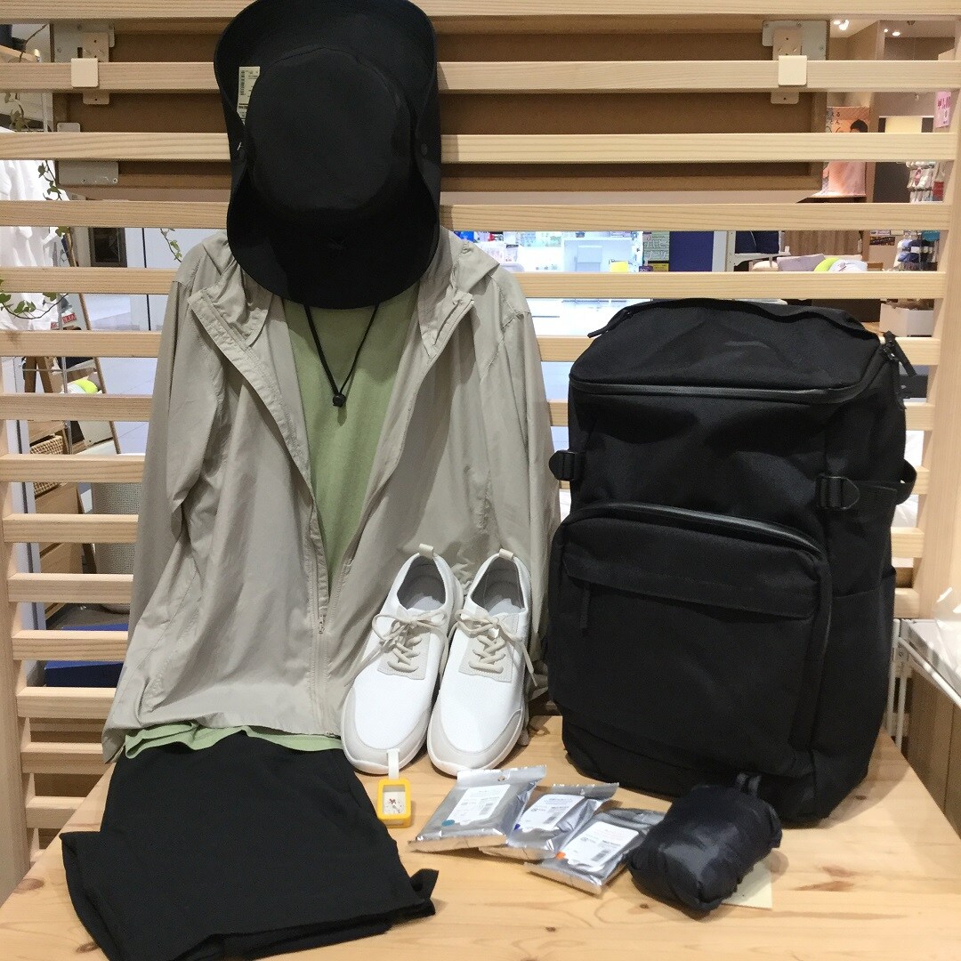 キービジュアル画像：山登りアイテム｜スタッフのおすすめ