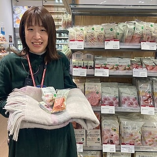 【ラザウォーク甲斐双葉】春を先取る、桜のお菓子
