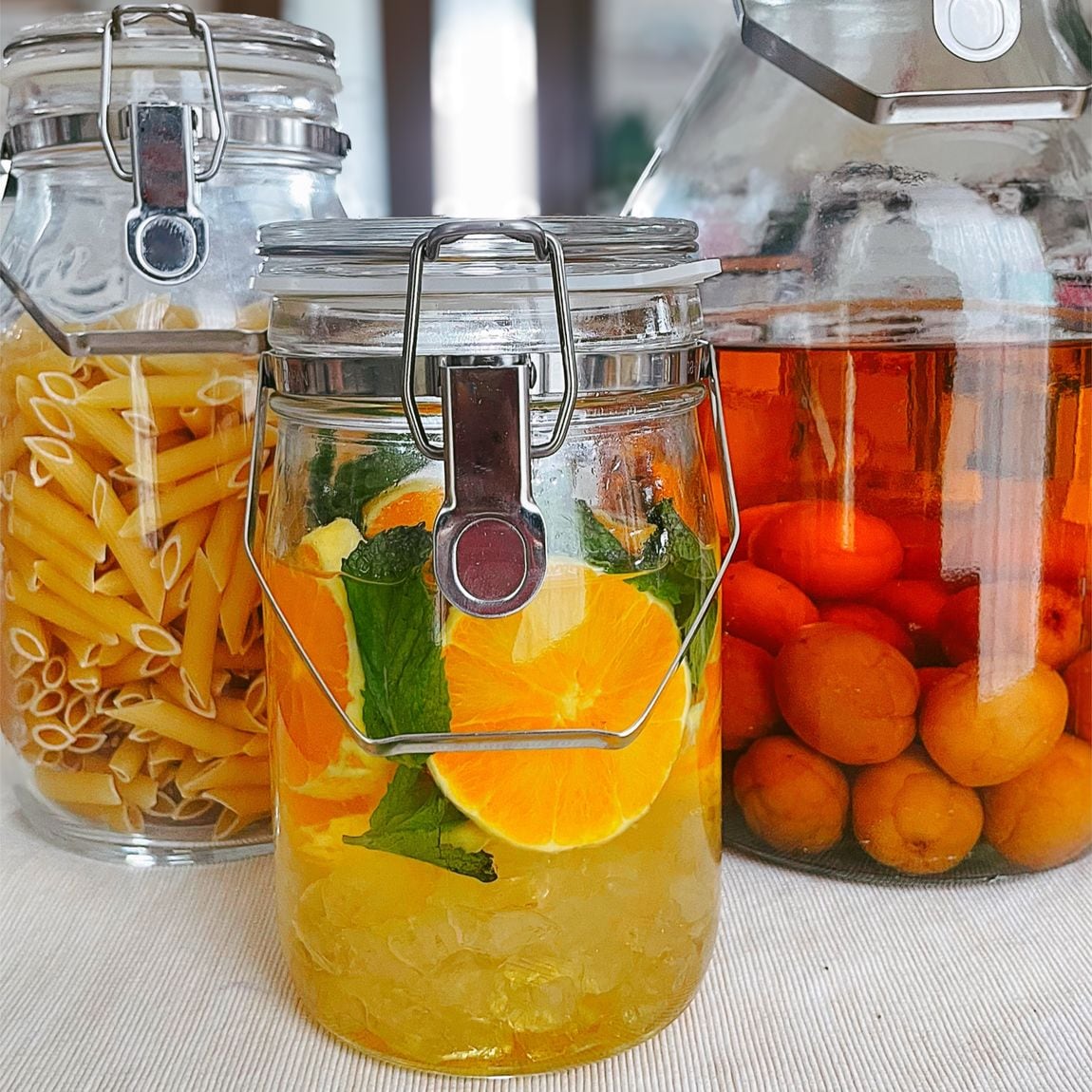 ミウィ橋本】簡単にできて見た目もオシャレ♪果実酒用ビンで作る