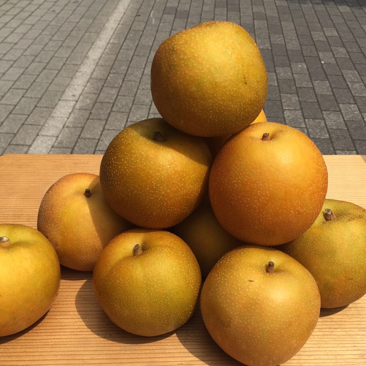 キービジュアル画像：【有楽町】梨が入荷しました