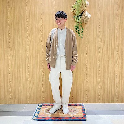 【イオン秦野】　身長172cm