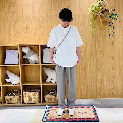 【イオン秦野】　身長172cm