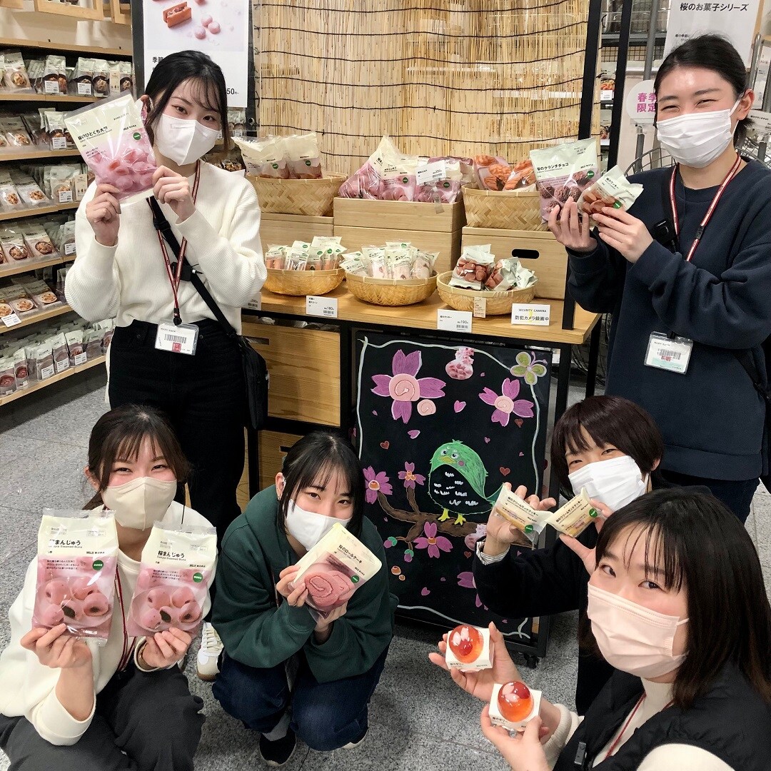 桜の商品絶賛販売中