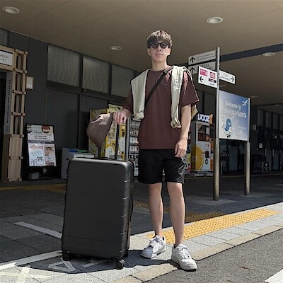 【イオンモール成田】　身長175cｍ