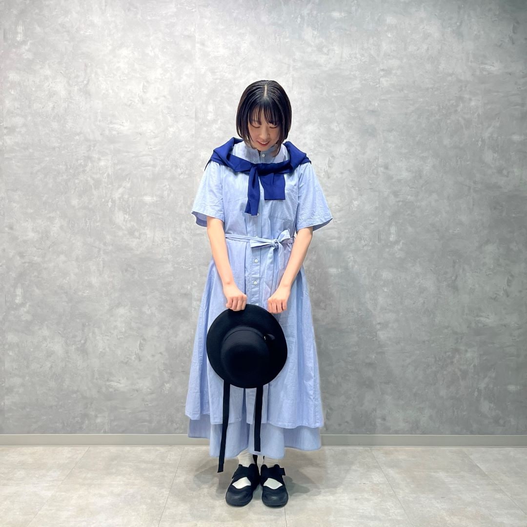 【ルミネ新宿】ワンピースの女性