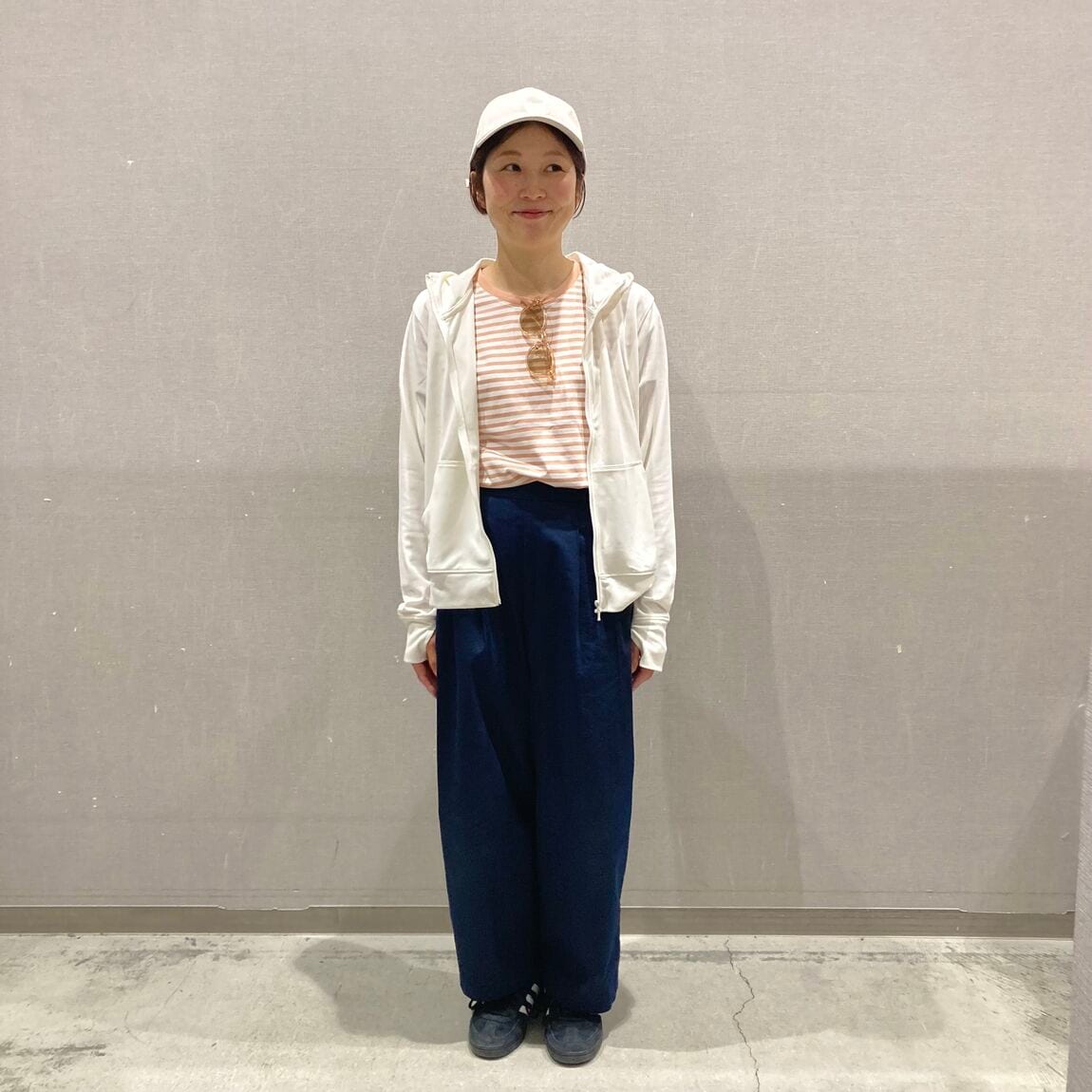 春ジップパーカ