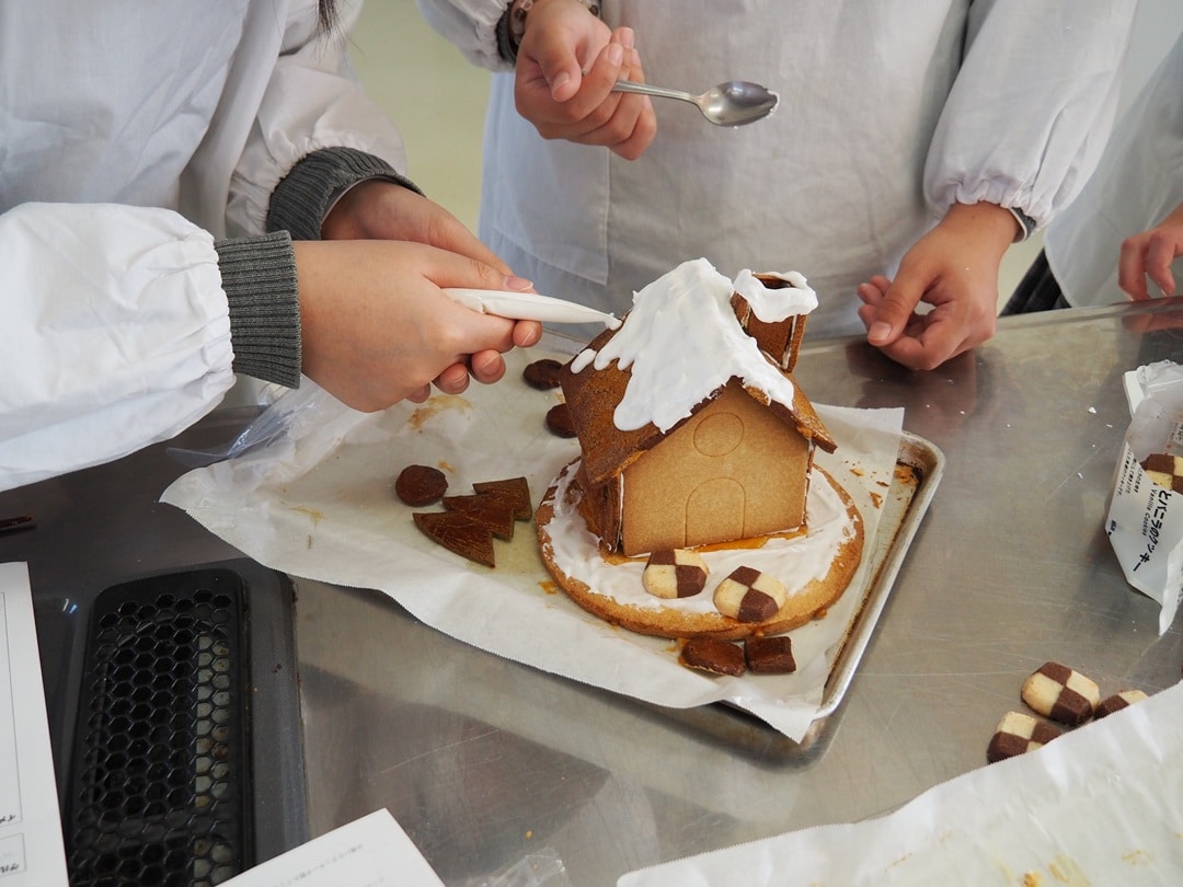 【シエスタハコダテ】函館大妻高等学校の生徒さんに作製していただきました