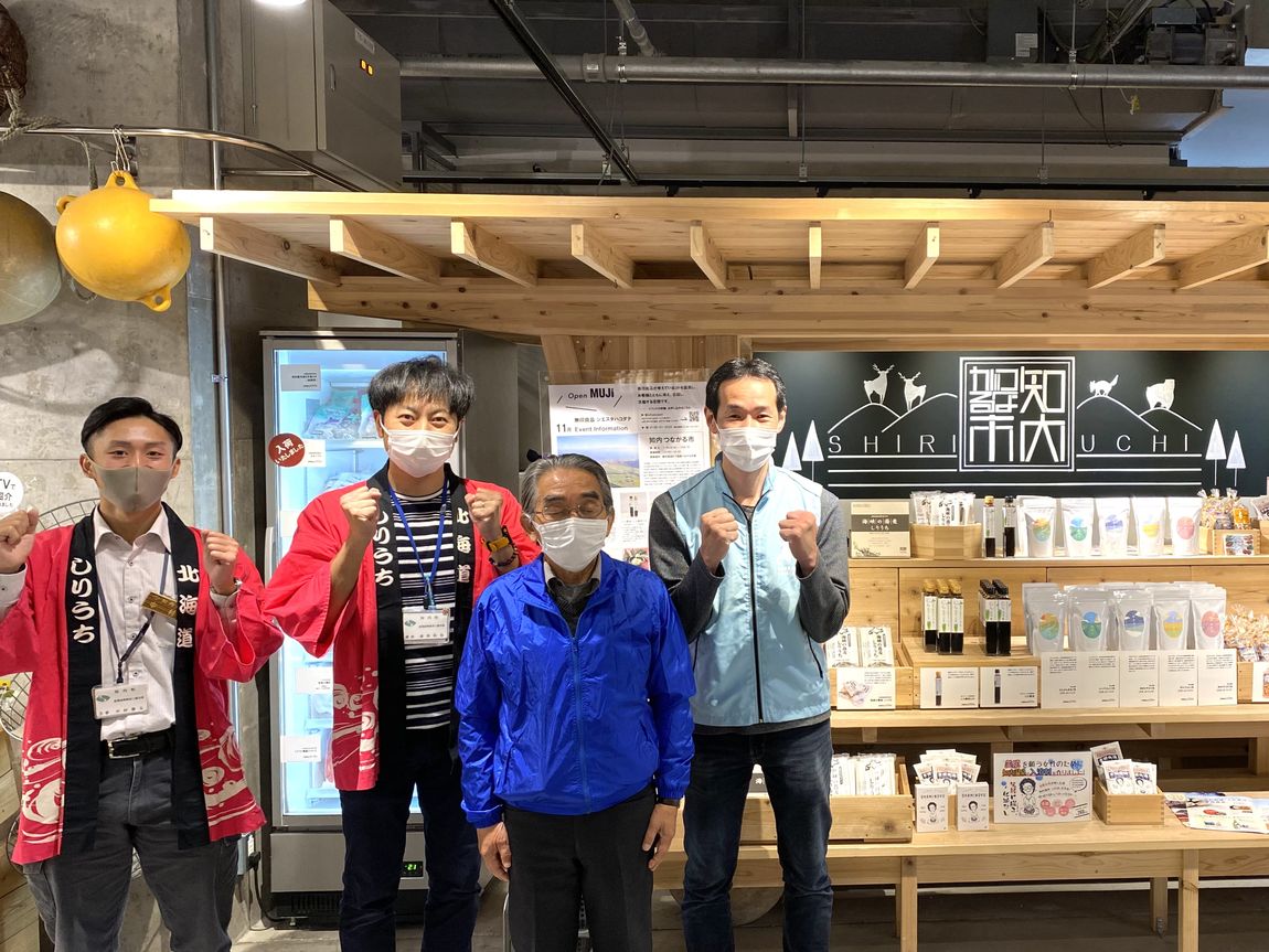 【シエスタハコダテ】知内つながる市、大好評開催中です。