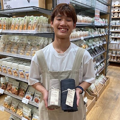 【アピタ阿久比】家事を快適にエプロンのご紹介｜スタッフの推し商品