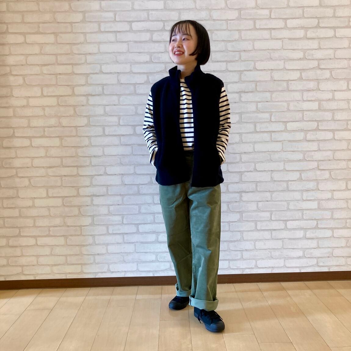 コーデュロイストレートパンツ