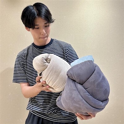 【赤羽アピレ】どう使う？自由に巻けるクッションで快適な姿勢をさがしてみませんか