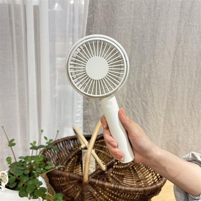 西友荻窪】角度が変えられる充電式ハンディファン｜無印良品 西友荻窪