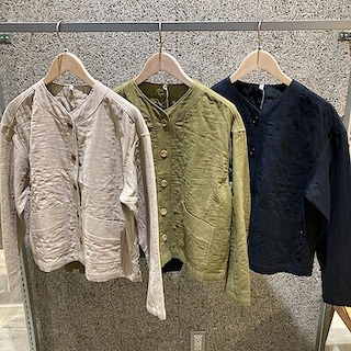 【イオンモール松本】婦人　カポック混二重ガーゼ　キルトジャケット