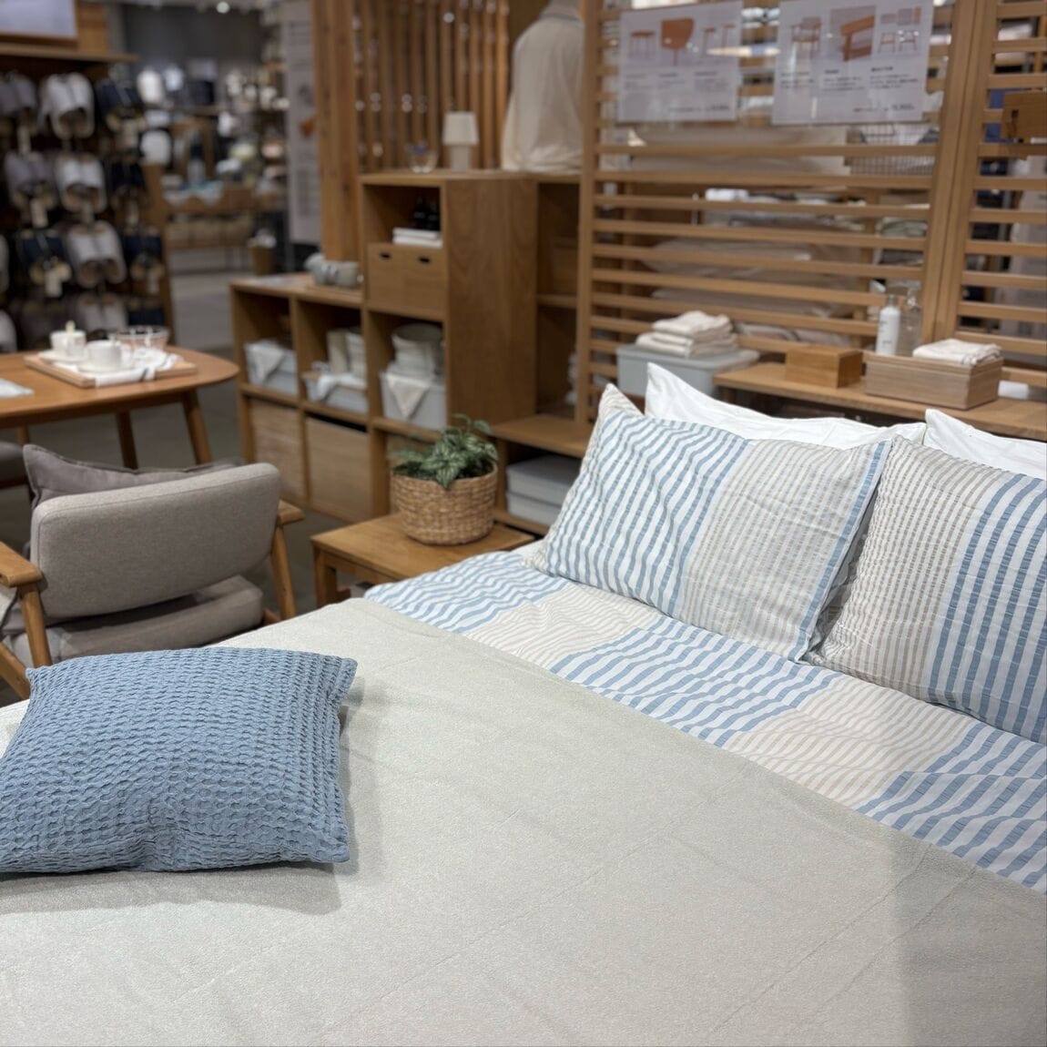イオンモール各務原