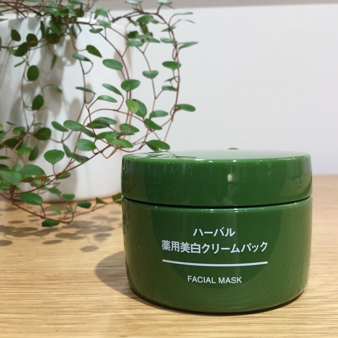 キービジュアル画像：ハーバル薬用美白クリームパック