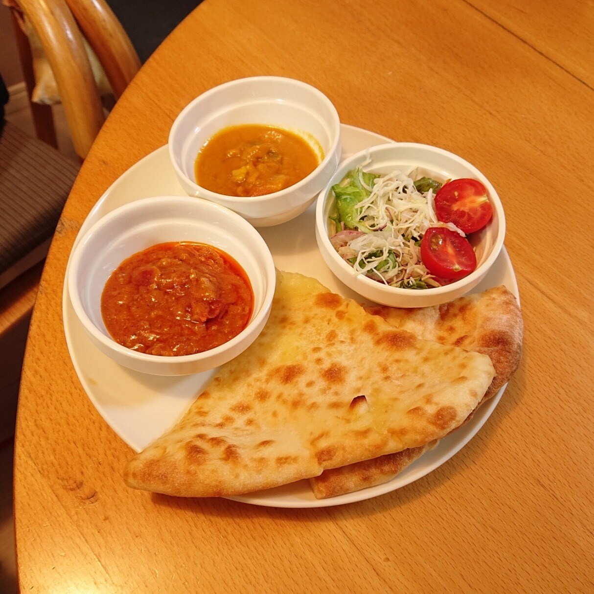キービジュアル画像：ナンと素敵なカレープレート