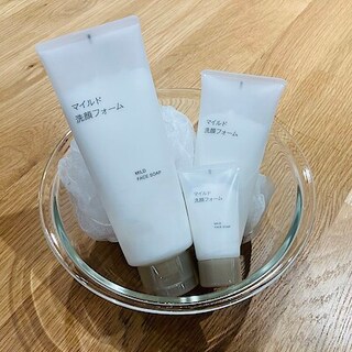 【アミュプラザおおいた】肌のうるおいを守り、さっぱり洗い上げる洗顔フォーム