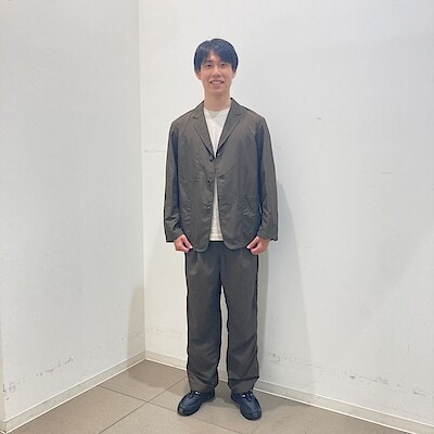 【イオンモール名古屋茶屋】身長180cm