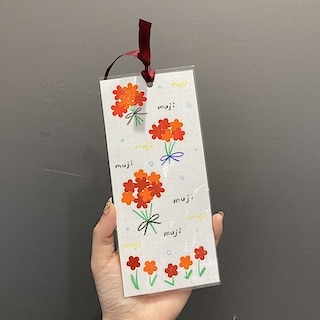 【イオンモール名古屋茶屋】無印良品の短冊型メモを使ってオリジナルのしおりをつくろう。