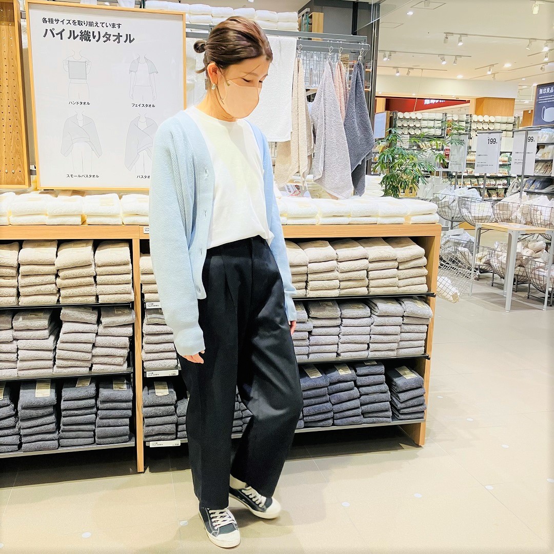 【モレラ岐阜】今週のコーデ　春色の型崩れしにくいカーディガン