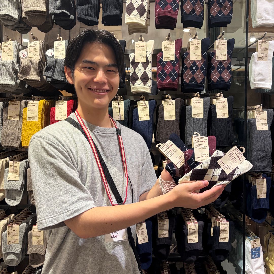 婦人　足なり直角　履き口やわらか　アーガイル柄　靴下　売場画像