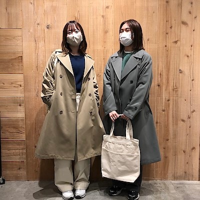 【ゆめタウン福山】身長152cm(右のスタッフ)　身長153cm(左のスタッフ)