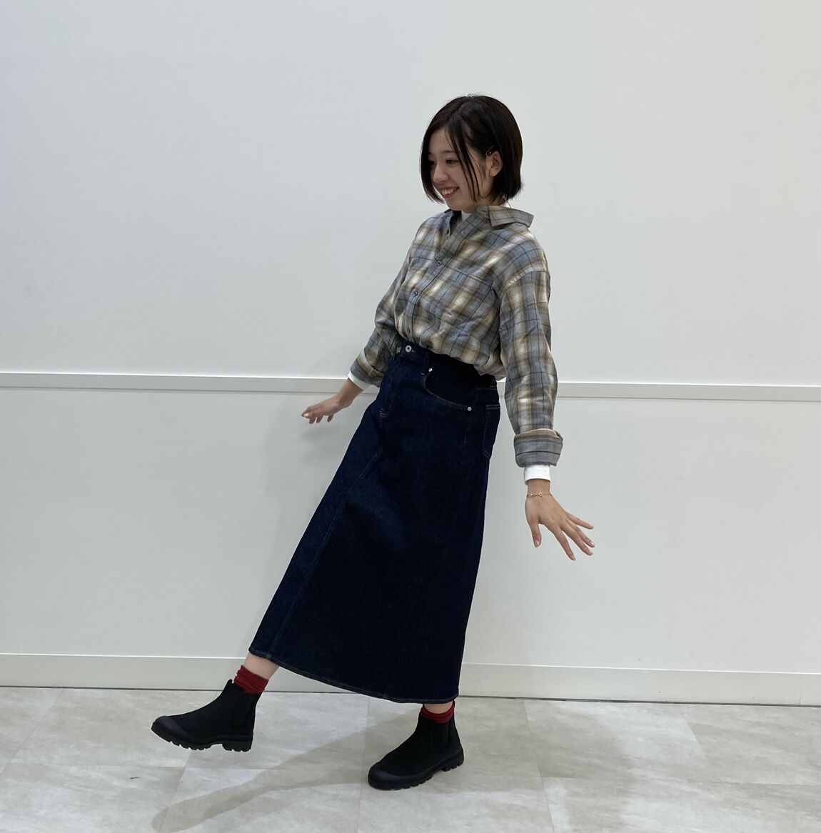 スタッフ　01.jpg