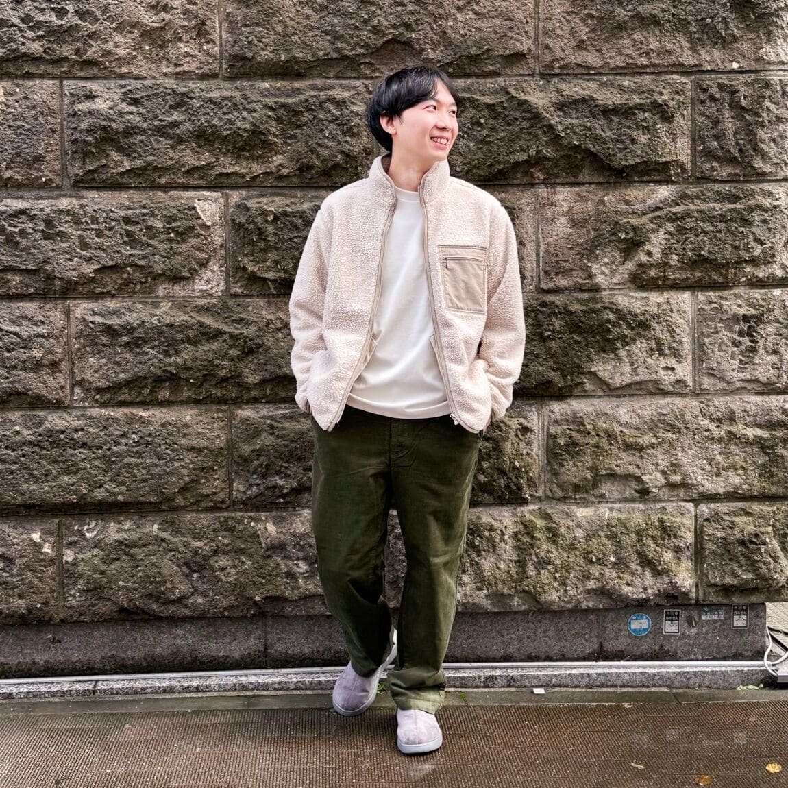 メイン