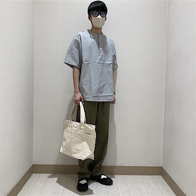 【相模大野ステーションスクエア】身長176cm