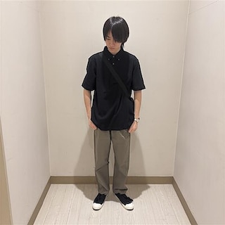 【相模大野ステーションスクエア】身長176cm
