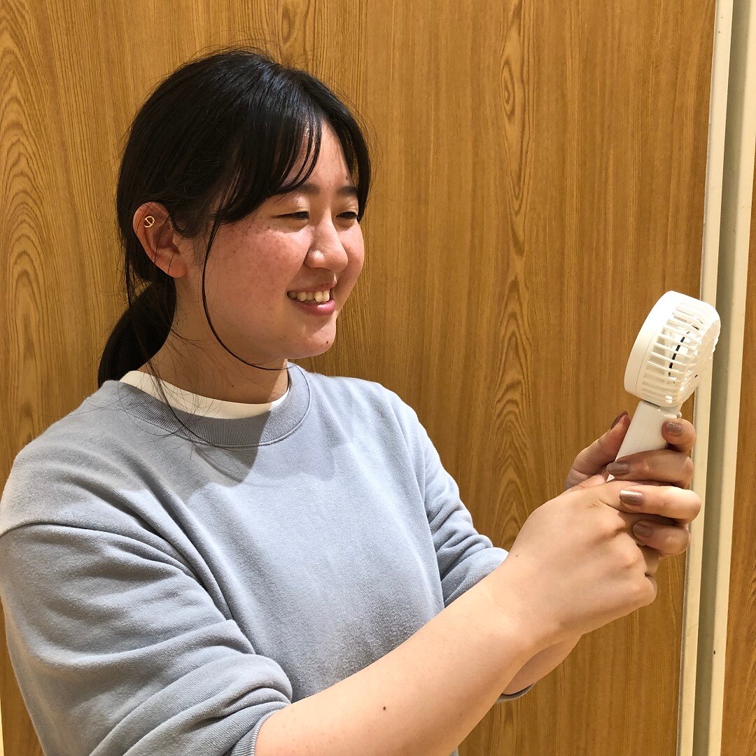 ハンディファンサムネ