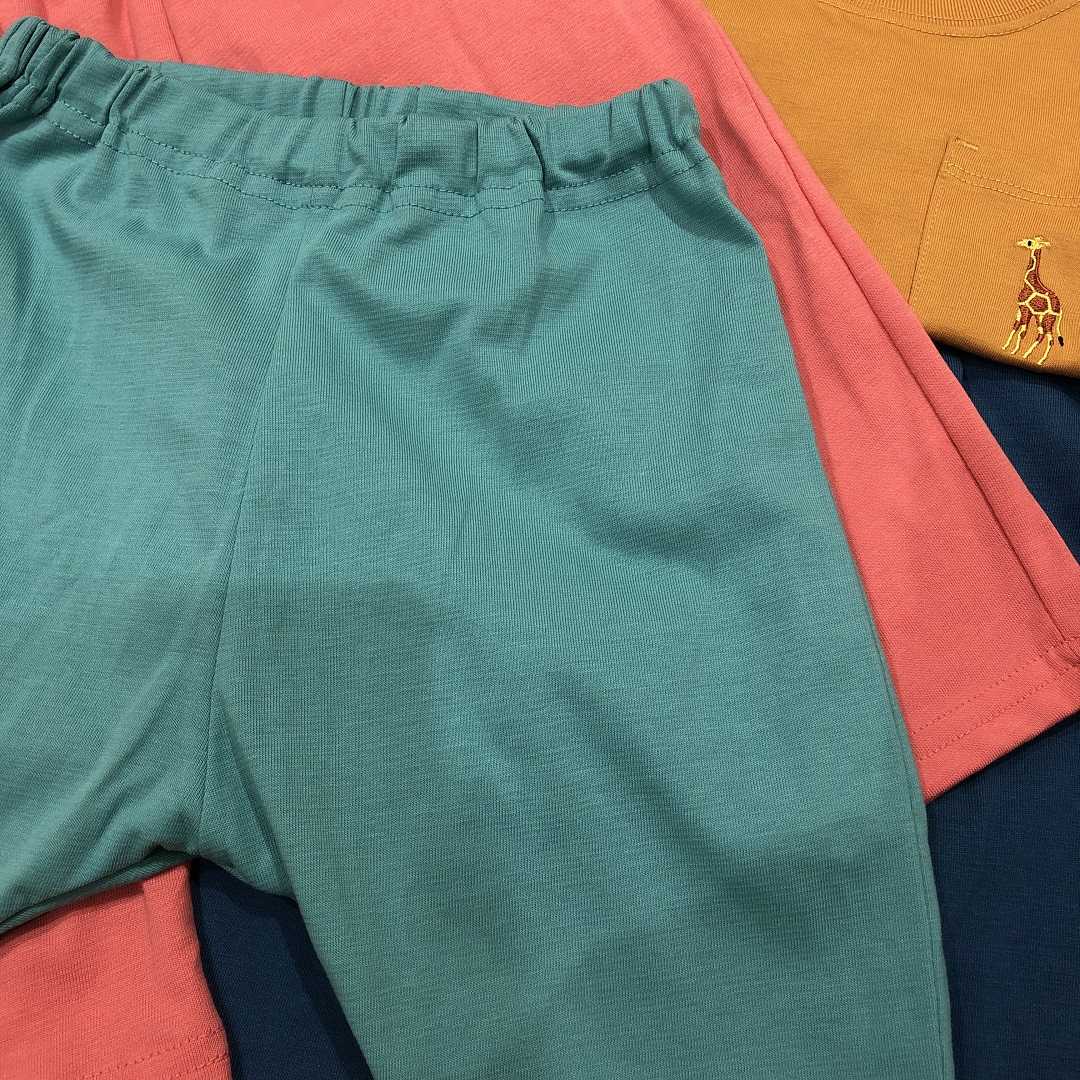 beautiful peaple umbroコラボ サルエルパンツ グリーン36