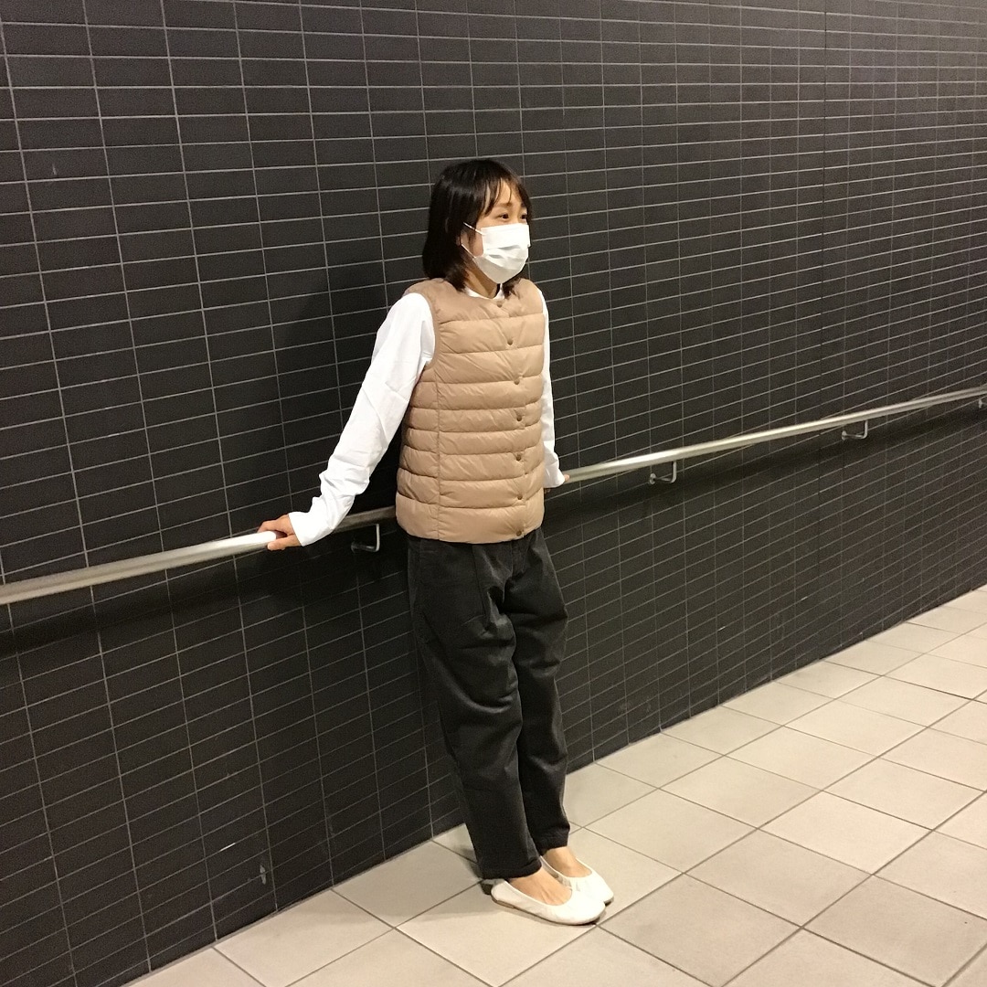 やっと寒くなったので、ダウンベストコーデ