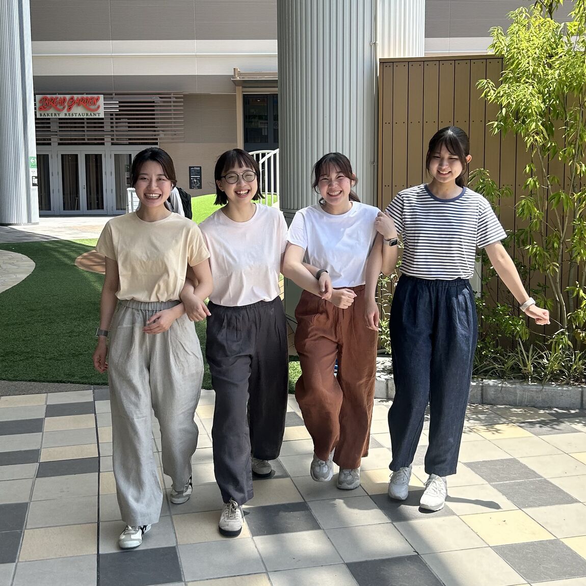 【イオンモール広島府中】身長 157cm 163cm 153cm 165cm