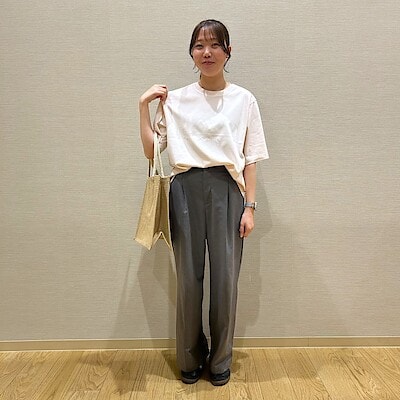 【イオンモール福岡】　身長164ｃｍ