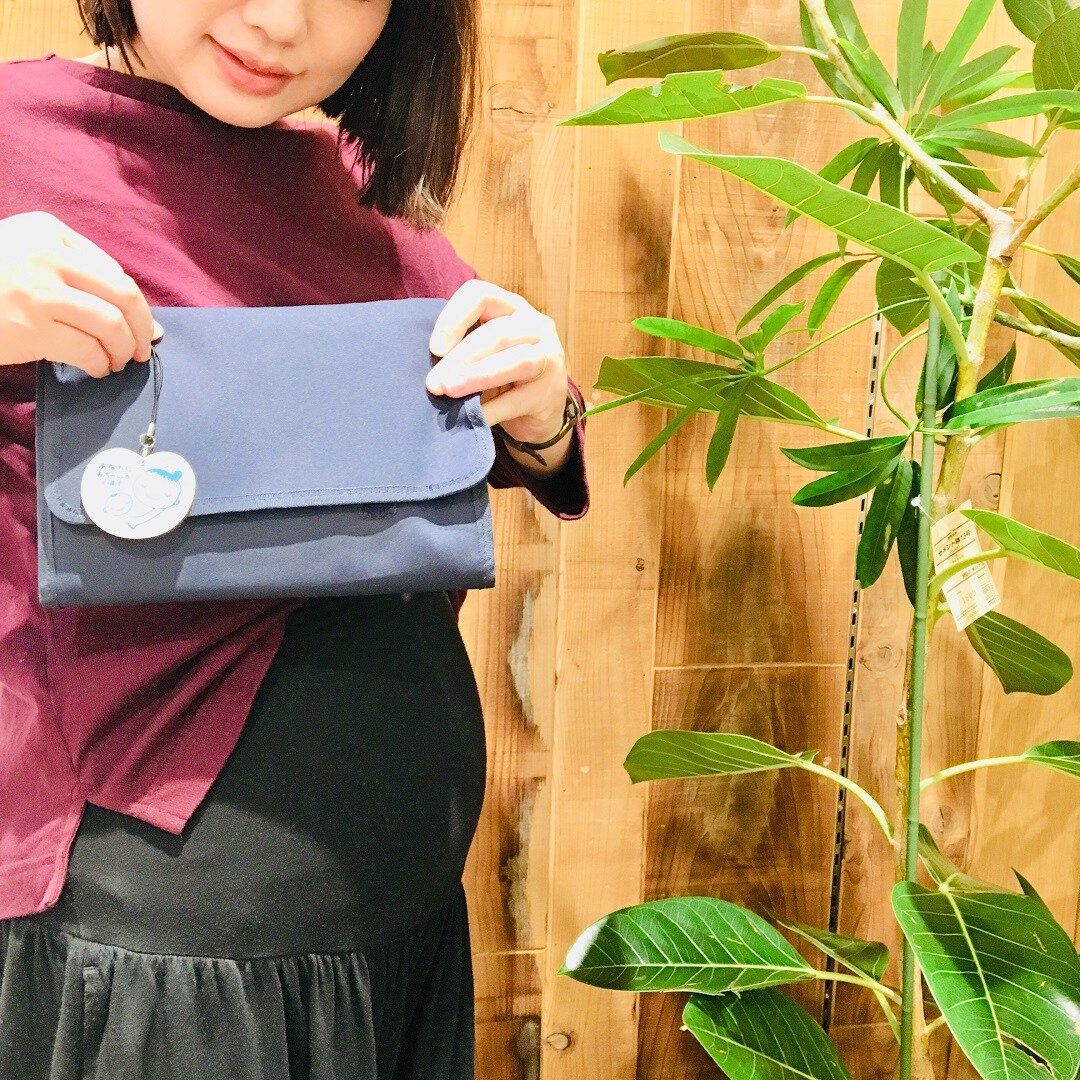 キービジュアル画像：ママさんにお勧めの母子手帳ケース