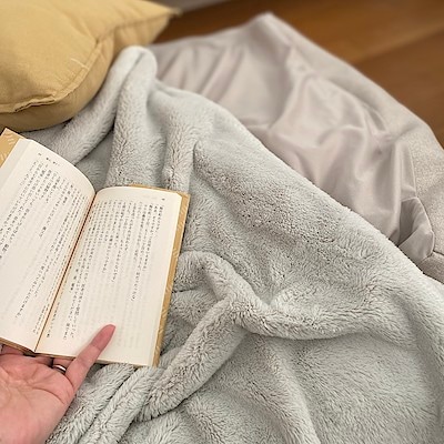 【ニッケパークタウン加古川】リビングでも大きな毛布にくるまれる幸せ